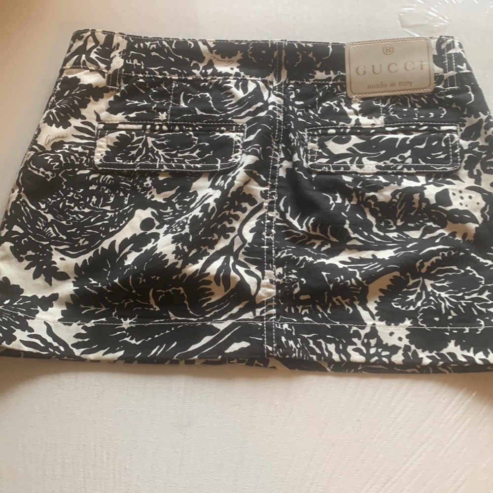 Gucci mini skirt size 38 made in Italy - Picture 3 of 15